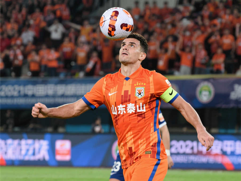 球成为英雄 球成为英雄